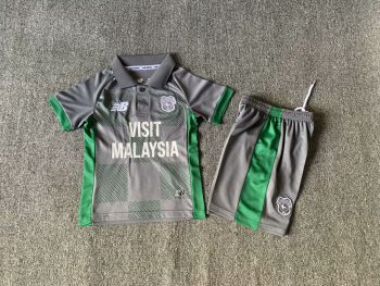 Children's wear 24-25 Cardiff away customize name and number