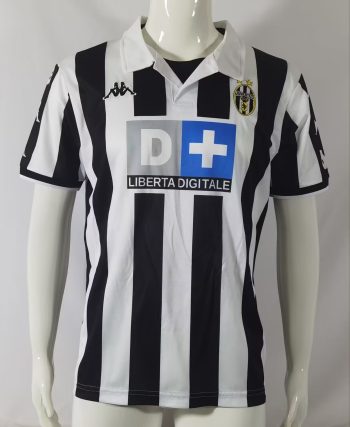 Retro Juve 99-00 home Custom name and number