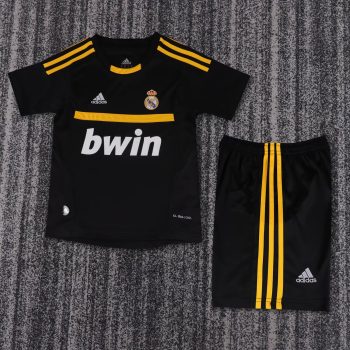 Retro children's outfit Real Madrid 11-12 goalkeeper customize name and number