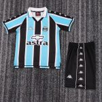 Vintage children’s wear Gremio 2000 home