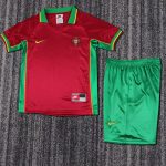 Vintage children’s wear Portugal 1998 home