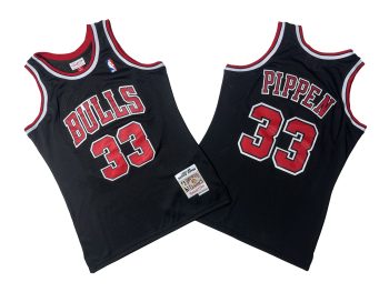 Bulls # 33 black 97-98 Mitchell throwback jersey - Scotty. Pippen