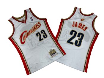 Cavaliers No. 23 white 2003-04 Mitchell throwback jersey - lebron. James