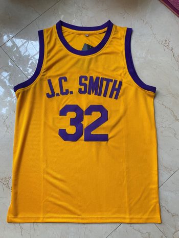 Street ball number 32 yellow jersey