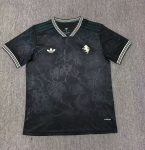 Juventus 25-26 away