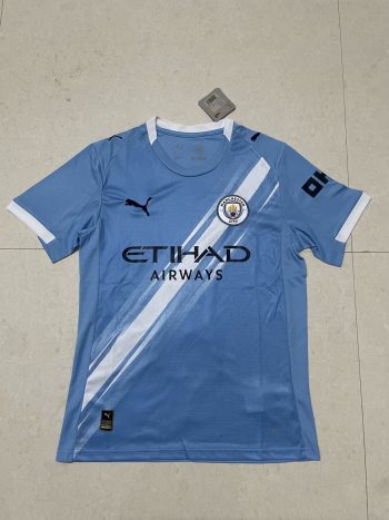 Manchester City 25-26 home court