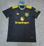 Manchester United 25-26 away