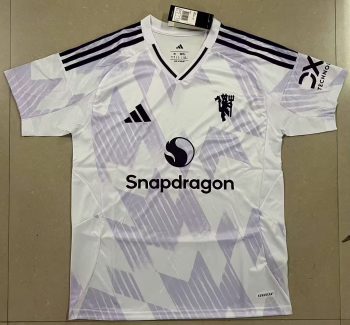 Manchester United 25-26 away (2)