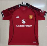 Manchester United 25-26 home court