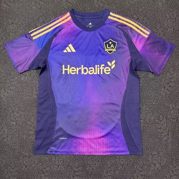 Robin machine Galaxy 2025 purple away