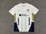 University of Quito 25-26 home