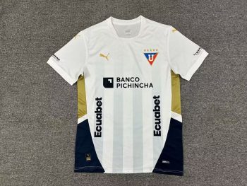 University of Quito 25-26 home