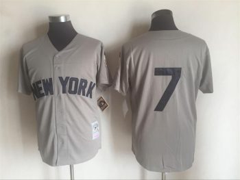 Vintage New York Yankees #7 Mickey Mantle Stitched Gray Baseball Jersey Throwback Edition
